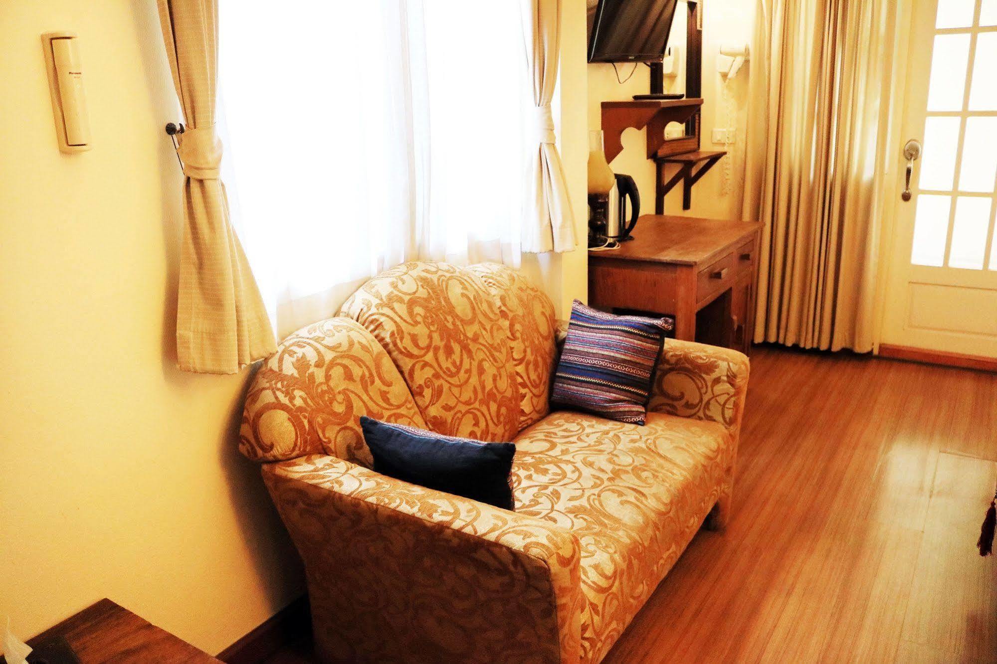 I'M Happy Bed & Breakfast Chiang Mai Exterior photo