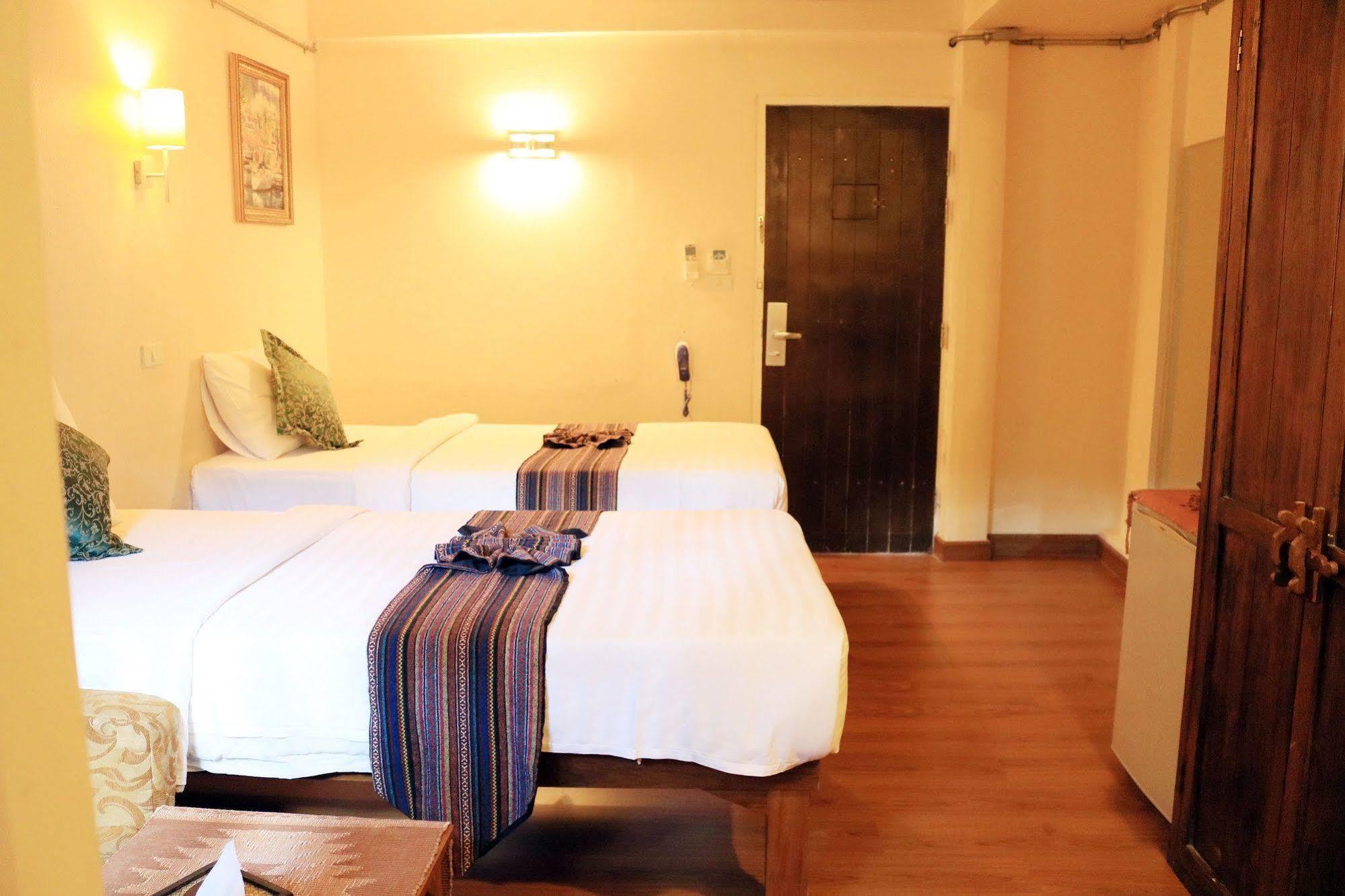 I'M Happy Bed & Breakfast Chiang Mai Exterior photo