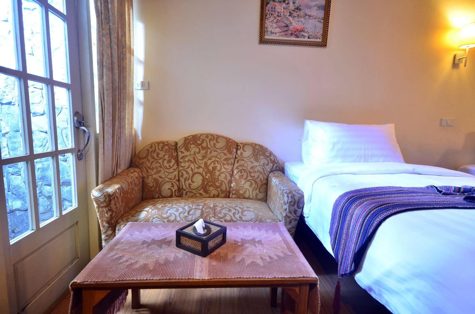 I'M Happy Bed & Breakfast Chiang Mai Exterior photo